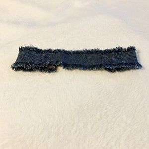 Jean choker that can be worn with anything .
